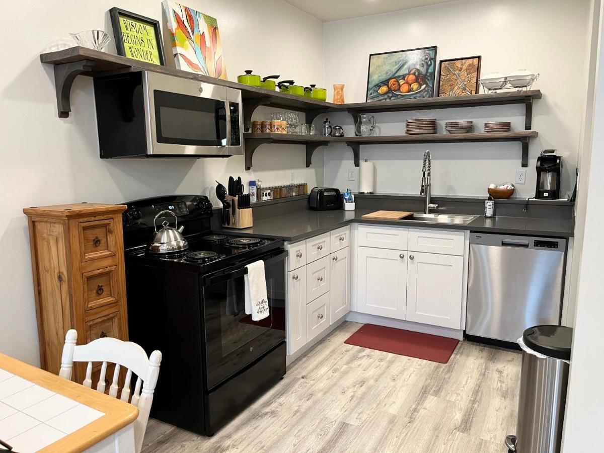 Cute 1 Bedroom Ohana 10 Miles From Eugene Creswell Exterior foto