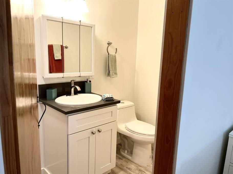 Cute 1 Bedroom Ohana 10 Miles From Eugene Creswell Exterior foto
